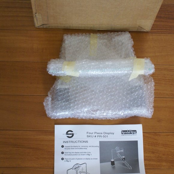 NIB Serengeti counter display for 4 pairs - Picture 2 of 4